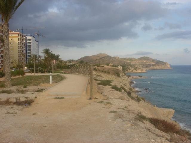 Apartamento en venta en Villajoyosa, Playas Del Torres photo 0