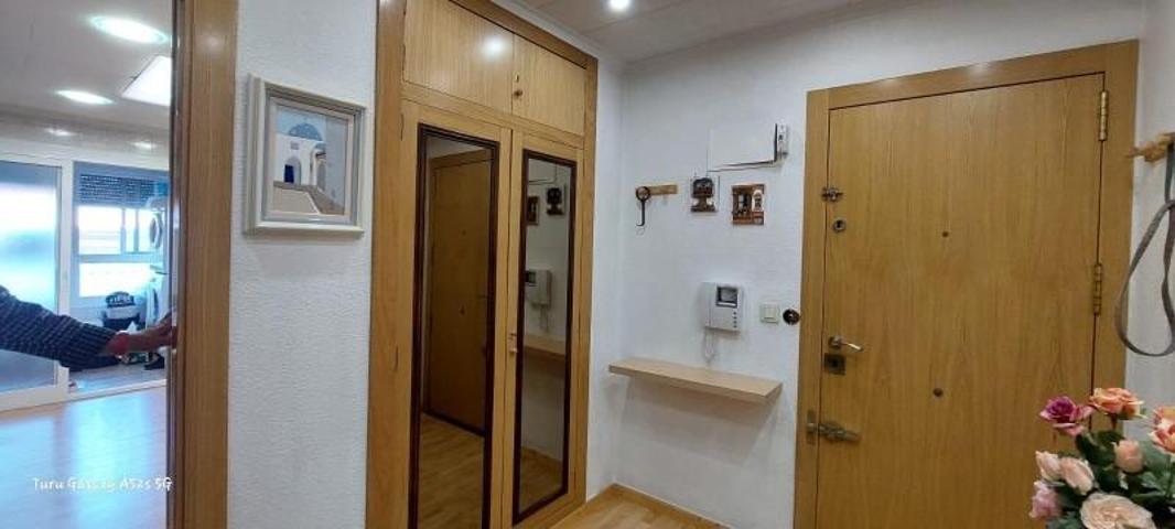 Piso en venta en Petrer, Centro photo 0