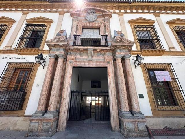 Piso en venta en Córdoba, Casco Antiguo photo 0