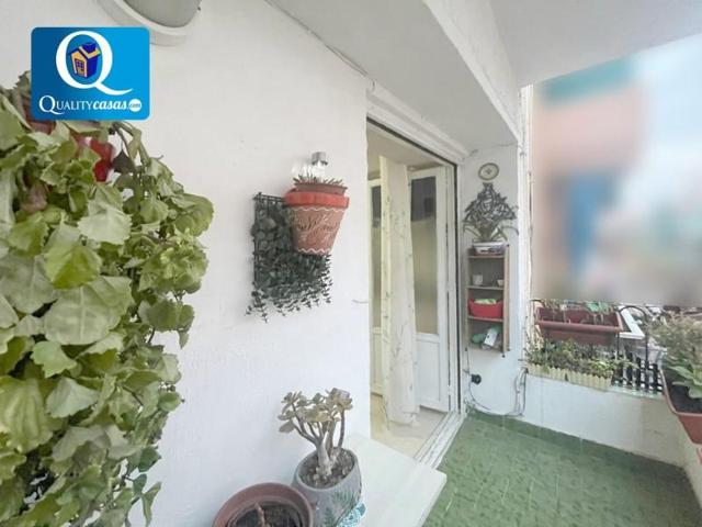 Piso en venta en Alicante, Carolinas - pla photo 0