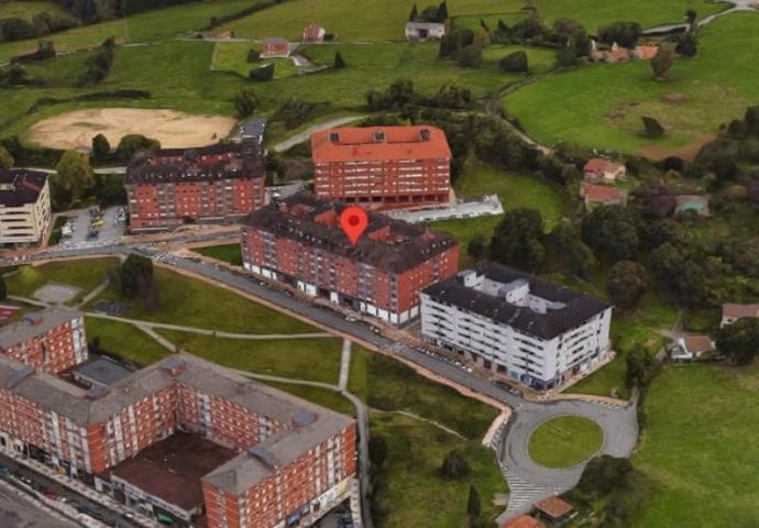 Piso en venta en Oviedo, Oviedo photo 0