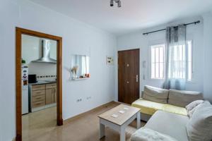 Apartamento en venta en Chiclana de la Frontera, Fuente amarga photo 0