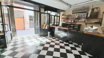 Local comercial en venta en Lorca, Corredera photo 0