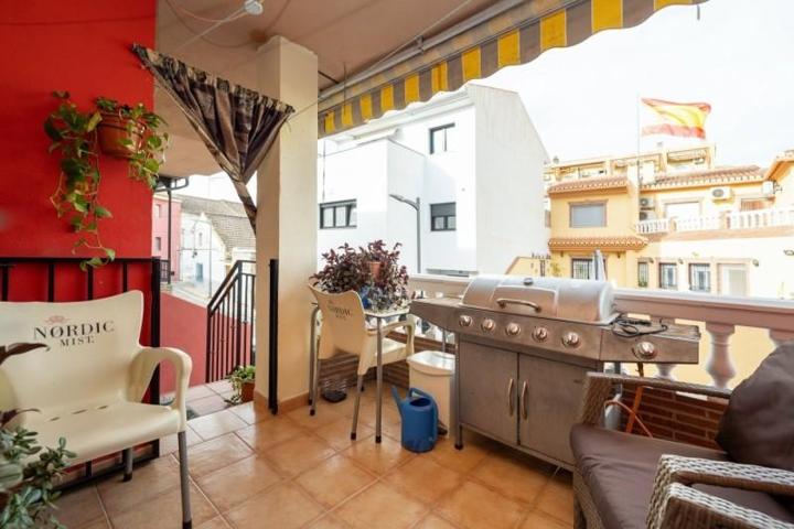 Casa en venta en Churriana de la Vega, Churiana de la vega photo 0