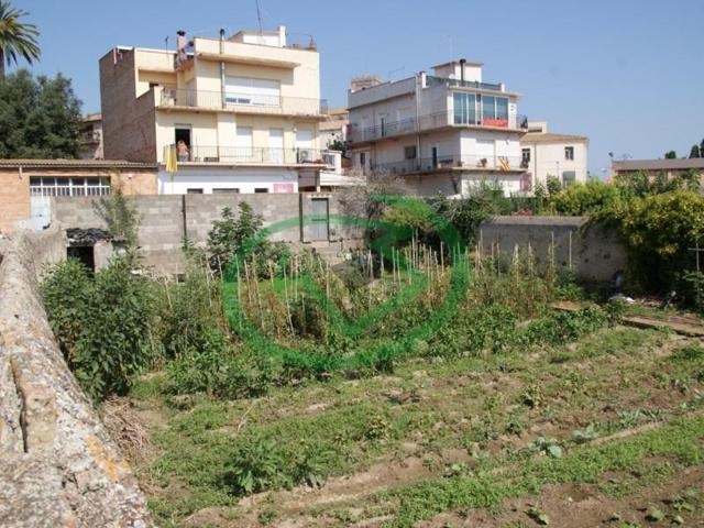 Terreno en venta en Castelló d'Empúries photo 0