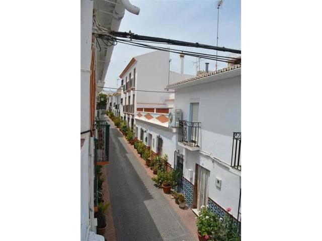 Bungalow en venta en Guaro photo 0