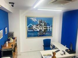 Local comercial en venta en Santander photo 0