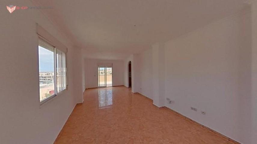Apartamento en venta en Benijofar, Benijófar photo 0