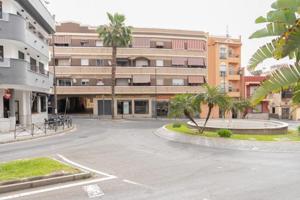 Piso en venta en Motril, A 5 minutos del centro photo 0