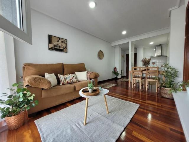 Apartamento en venta en Cudón, Cudon photo 0