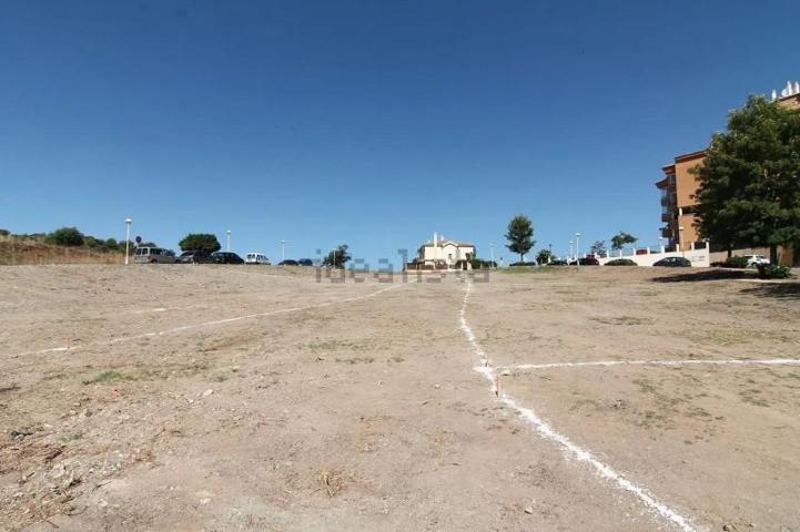 Terreno en venta en Fuengirola, Los Pacos photo 0