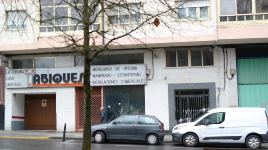 Local comercial en venta en Lugo, Carme photo 0