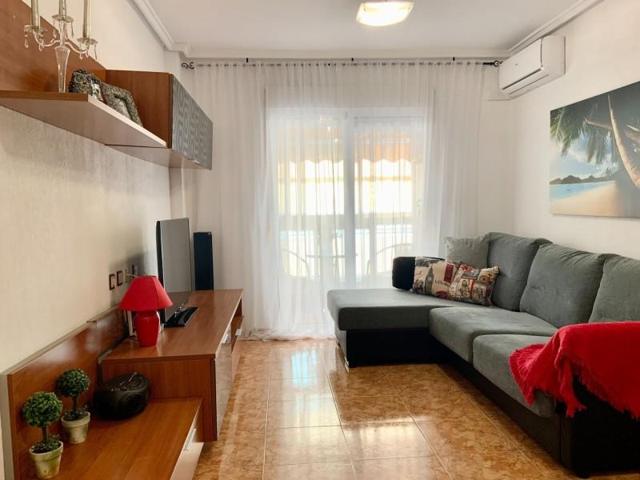 Piso en venta en Torrevieja, Centro photo 0