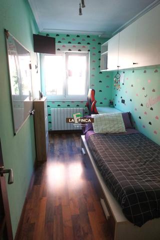 Piso en venta en Oviedo photo 0