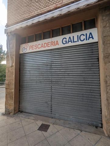 Local comercial en venta en Estella-Lizarra, Centro photo 0