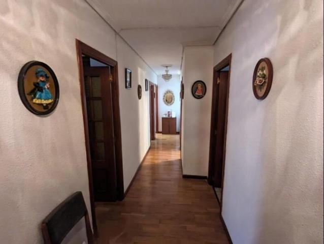 Piso en venta en Valladolid photo 0