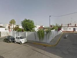 Casa en venta en Bollullos de la Mitación, Andalucia photo 0