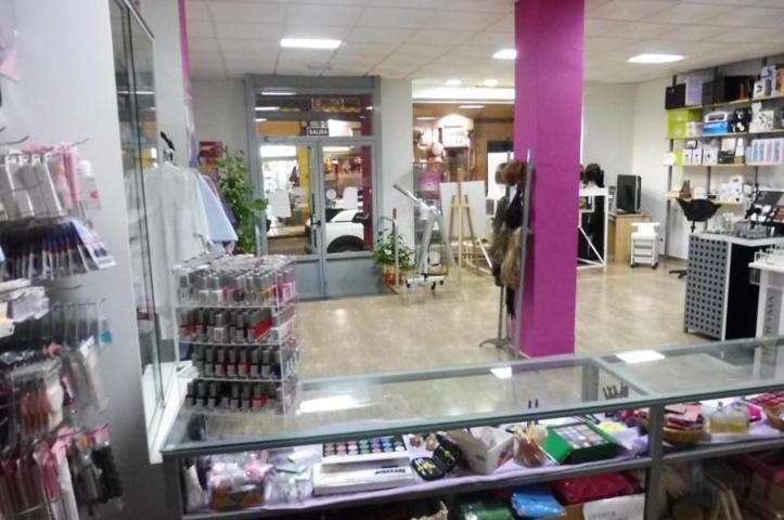 Local comercial en venta en Badajoz, Centro photo 0