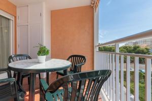 Apartamento en venta en Oropesa del Mar, Playa de la Concha photo 0