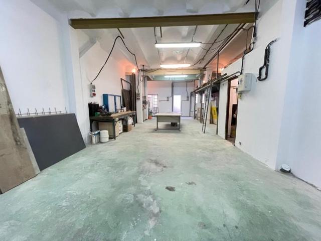 Local comercial en venta en Barcelona, La Prosperitat photo 0