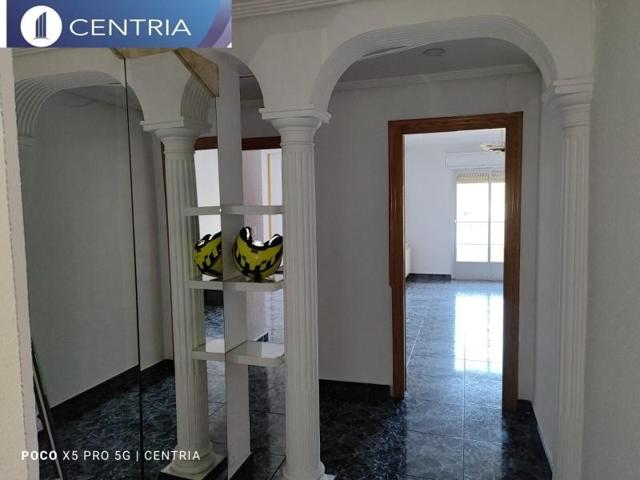 Piso en venta en Albacete, Feria photo 0