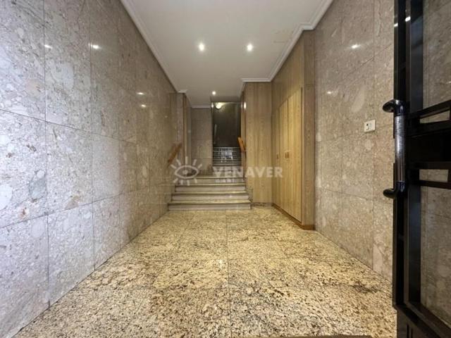 Apartamento en venta en Ourense photo 0