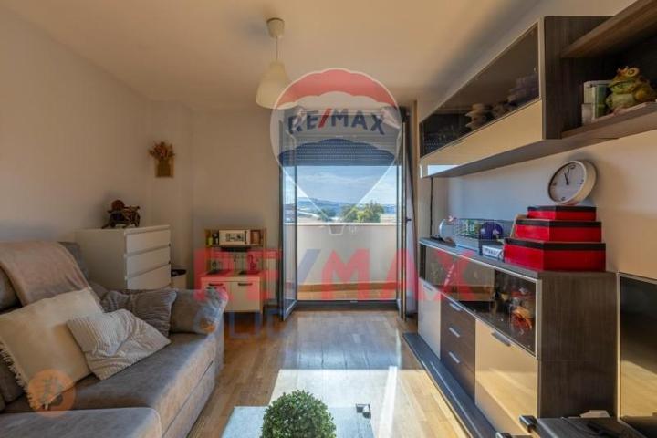 Piso en venta en Santovenia de Pisuerga, Castilla y leon photo 0