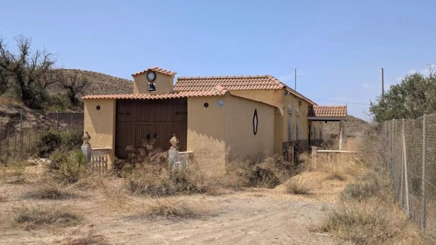Casa con terreno en venta en Tabernas, AFUERAS photo 0