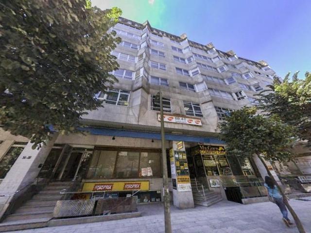 Local comercial en venta en Santiago de Compostela, Casco Historico photo 0