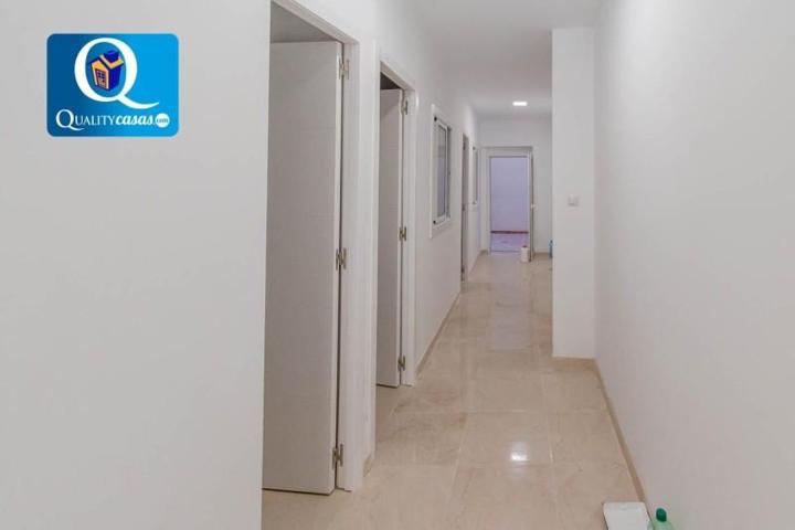 Local comercial en venta en Alicante, Carolinas - pla photo 0