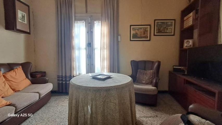 Planta baja en venta en L'Hospitalet de Llobregat, Collblanc photo 0