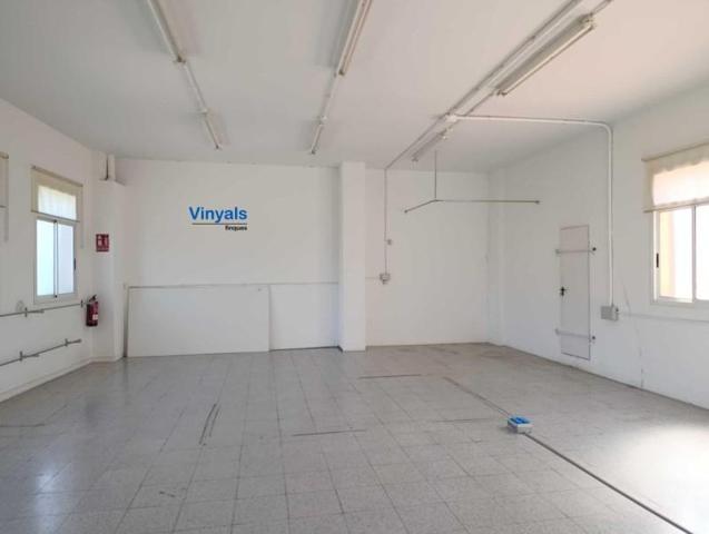Nave industrial en venta en Mataró, Mataró photo 0