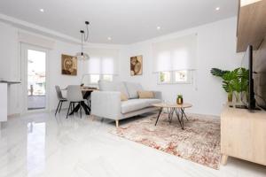 Apartamento en venta en Jacarilla, Comunidad valenciana photo 0