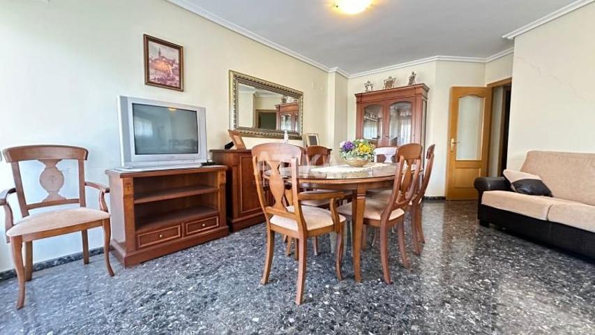 Piso en venta en Albaida, Avinguda la fira photo 0