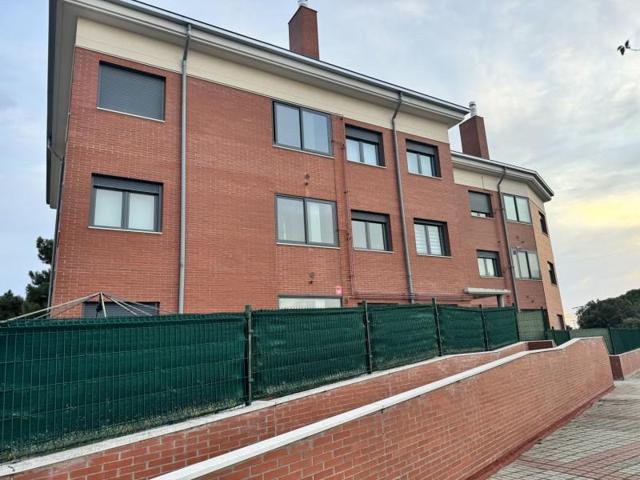 Piso en venta en Boecillo, Boecillo photo 0