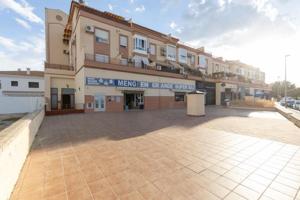 Piso en venta en Atarfe, Centro photo 0