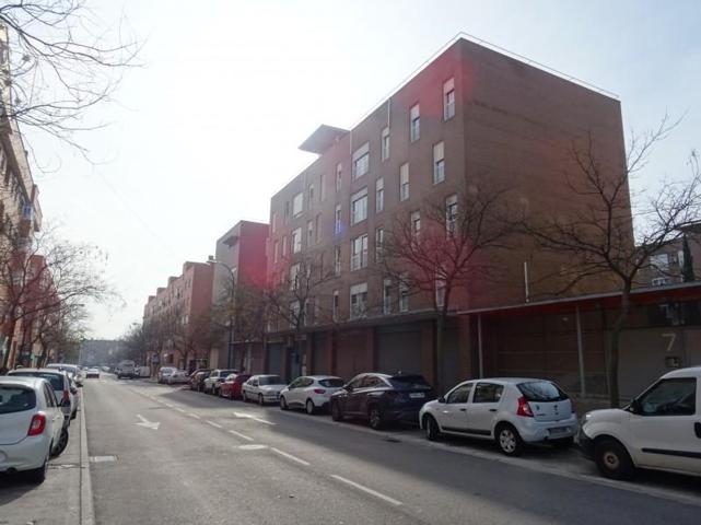 Local comercial en venta en Leganés, Leganés photo 0