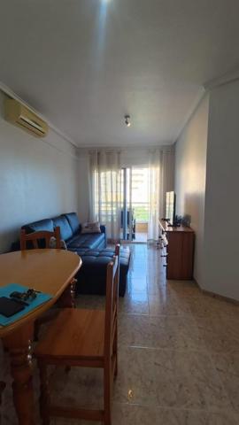 Apartamento en venta en Torrevieja, Estacion de autobuses photo 0