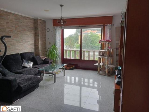 Piso en venta en Ares photo 0