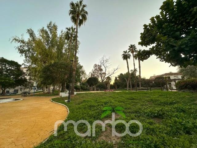 Local comercial en venta en Torre del Mar, Centro photo 0