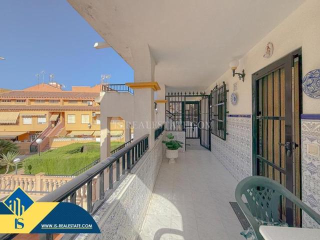 Apartamento en venta en Torrevieja, La Veleta photo 0