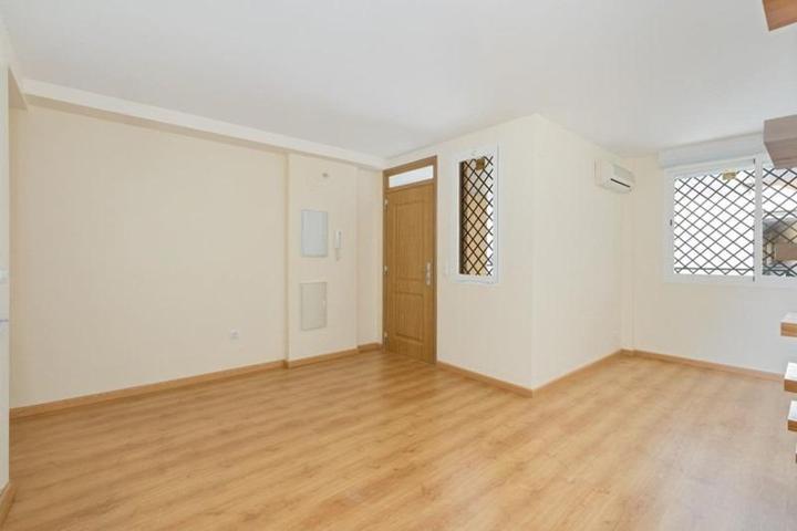 Duplex en venta en Padul, Avda. de Andalucía photo 0