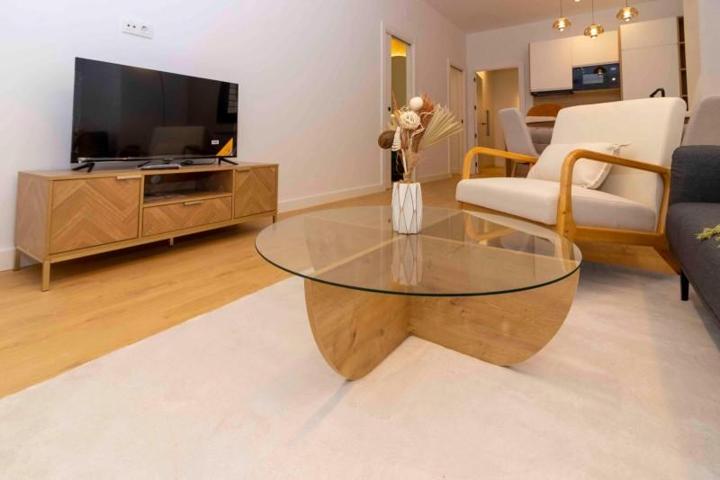 Apartamento en venta en Badajoz, Estación de Autobuses photo 0