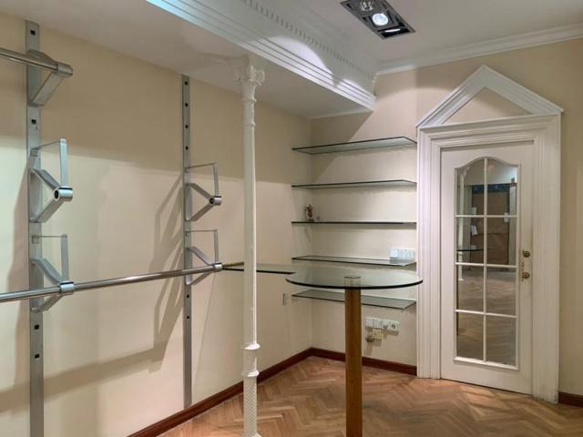 Local comercial en venta en Córdoba, Centro photo 0