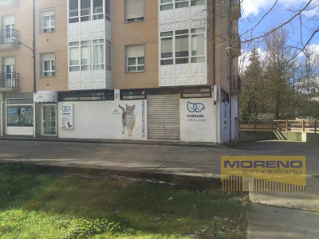 Local comercial en venta en Sarria, Colegios photo 0