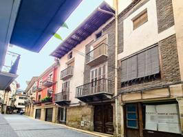 Casa en venta en Graus photo 0