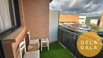 Piso en venta en Erandio, Altzaga photo 0