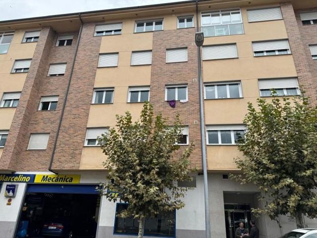 Duplex en venta en Ponferrada, La Cemba photo 0