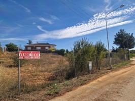 Terreno en venta en Requena, Urbanización san josé photo 0