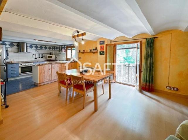 Casa en venta en Castellar de n'Hug photo 0